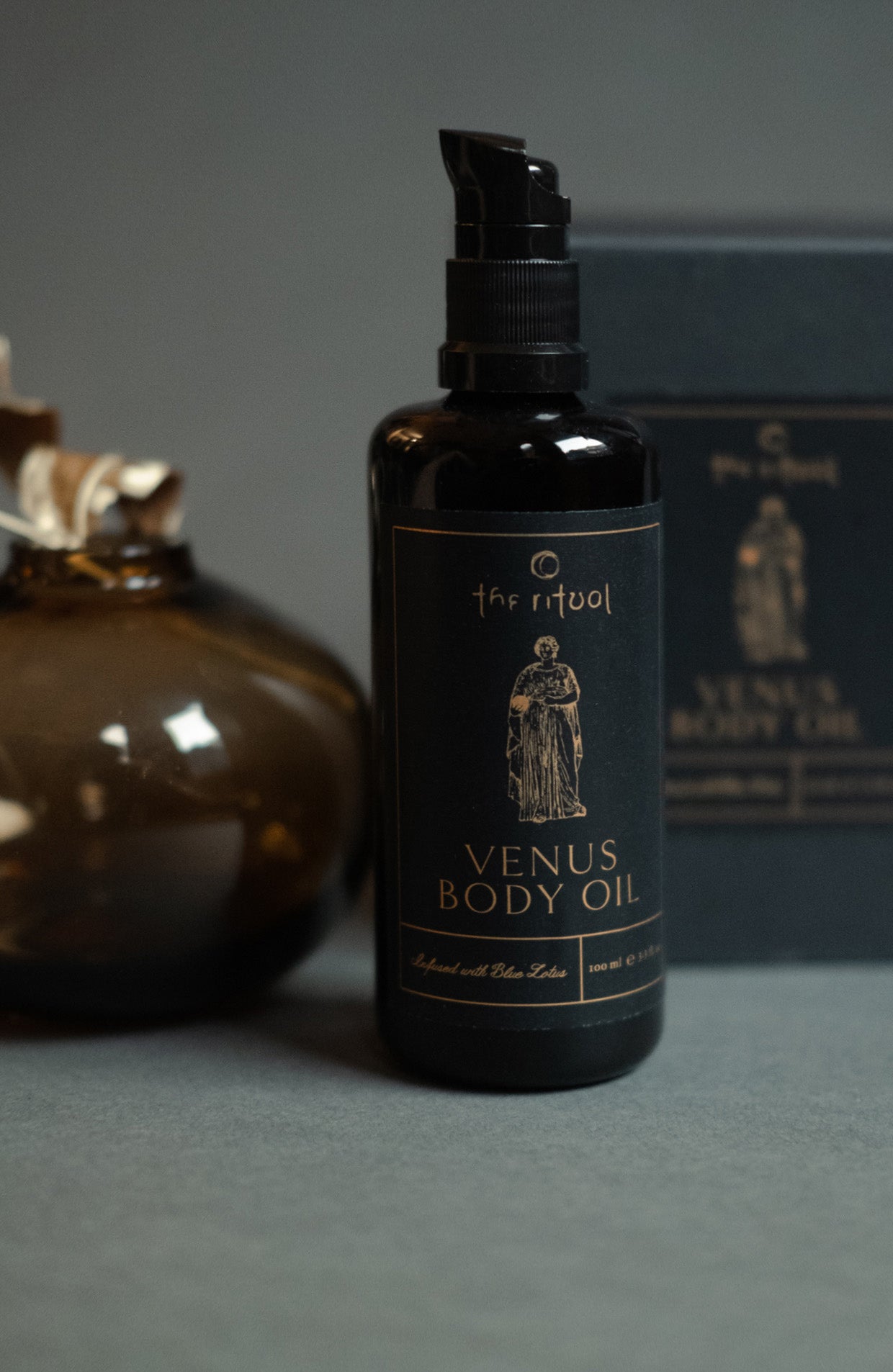 Venus Body Oil